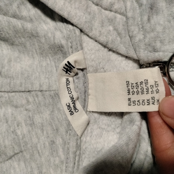 H&M Grey  Hoodie Zip Up Jacket Size 10-12 Good Condition NYC Logo - Picture 3 of 4